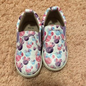 Minnie Mouse limited edition monkey feet